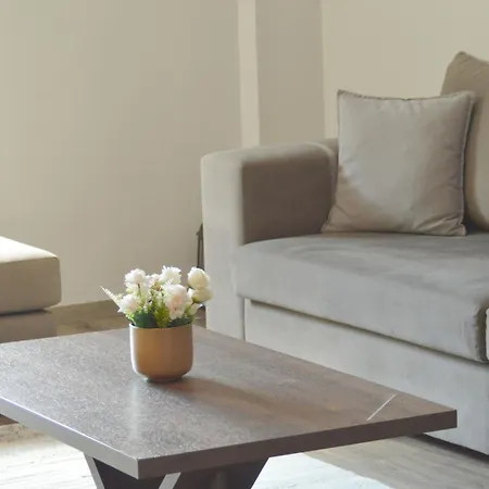 αnastasia Privileged